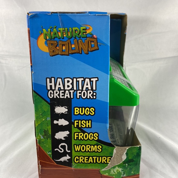 Nature Bound Bug Catcher Critter Barn Habitat with light kit Insects Spring Toy - Picture 5 of 8